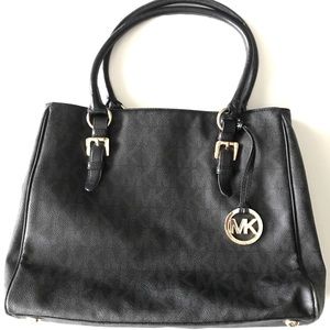 Black Michael Kors MK Jet Set Work tote